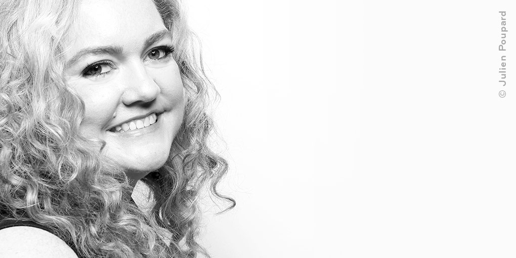 Colleen Hoover